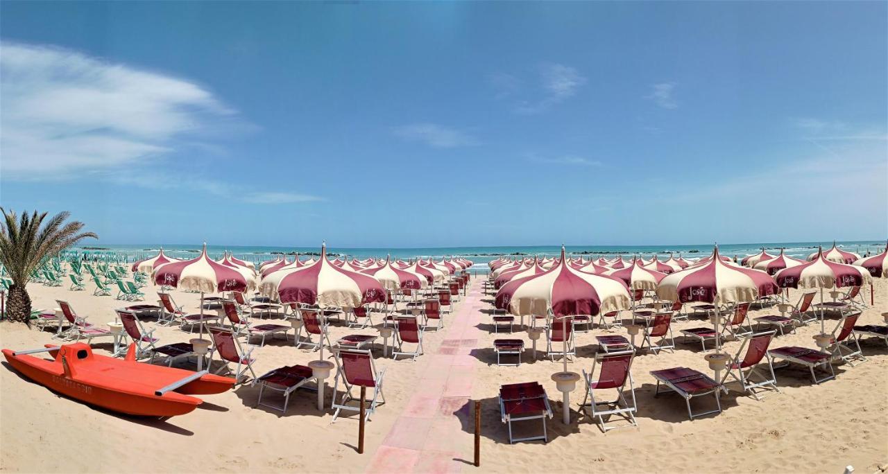 Hotel Pineta San Benedetto del Tronto Exteriér fotografie